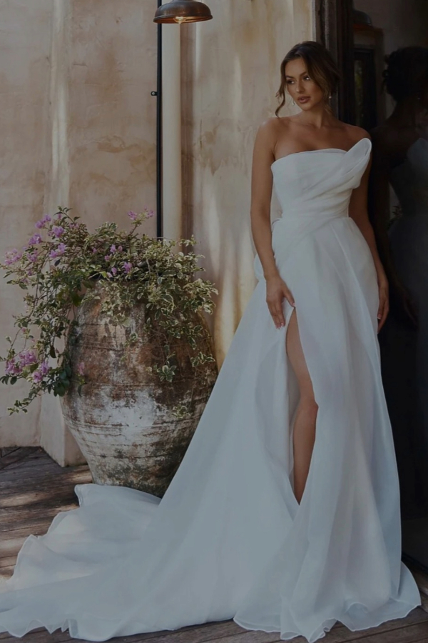 Organza wedding dress with structured detailing by Tania Olsen